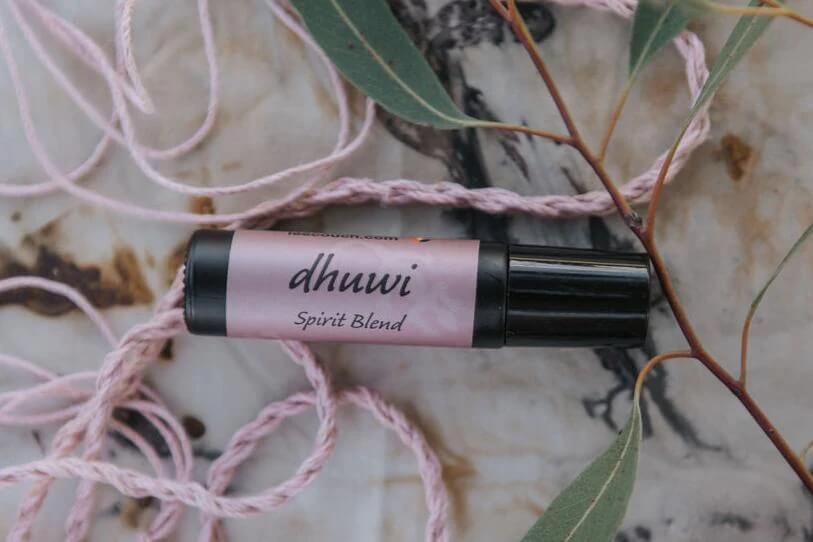 Dhuwi aromatherapy roller blend oil