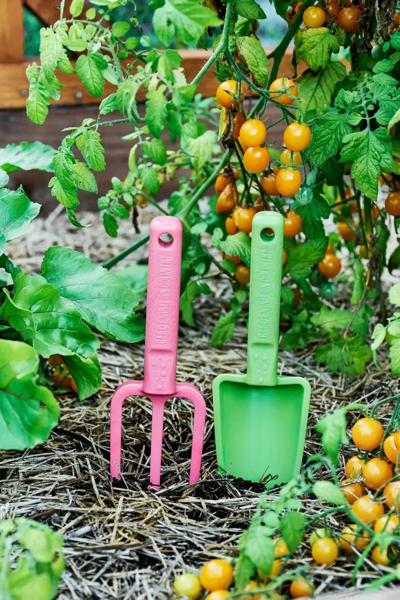 Gardening on Country set